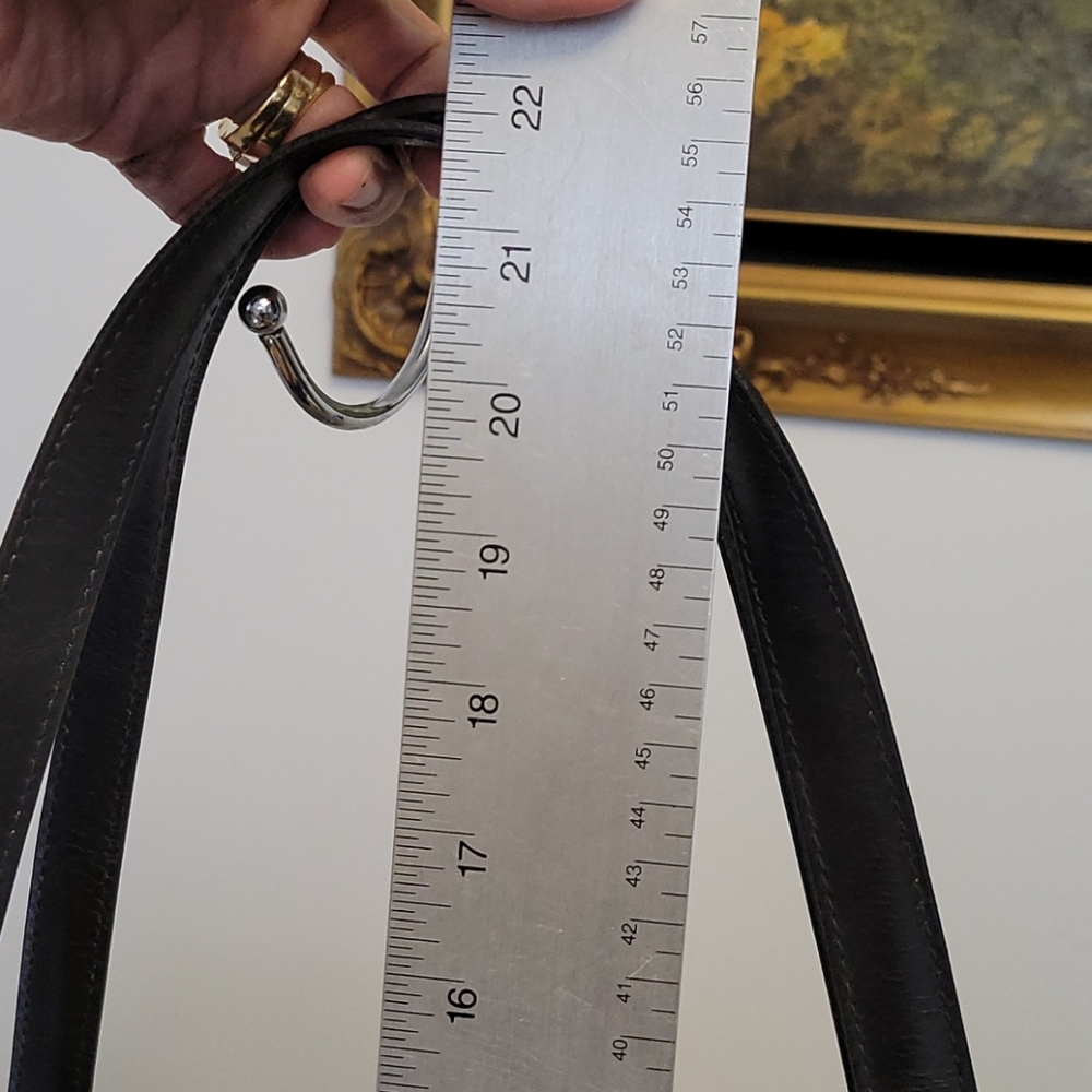 LV Black epi St. Jacques shoulder bag - Picture 11 of 17